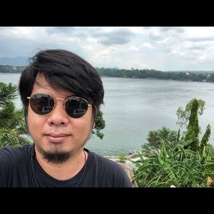 Meet your Posher, Omar